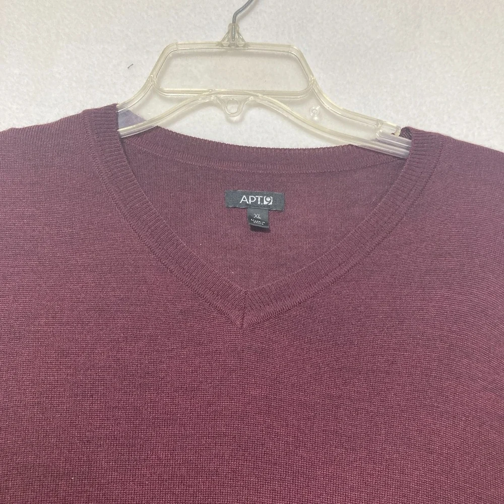 NWOT‎ APT 9 Mens XL Burgundy Merino Wool Blend V Neck Sweater Soft Lightweight
